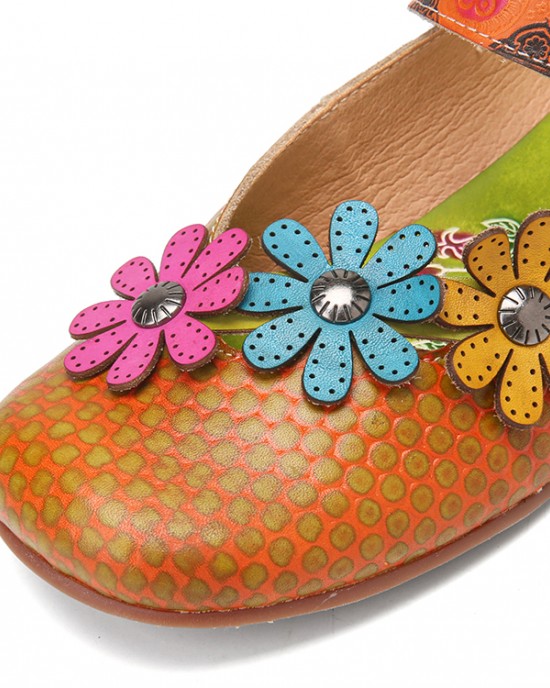 SOCOFY Flowers Decor Dot Printed Cowhide Leather Retro Ankle Strap Hook Loop Comfy Casual Flat Shoes SOCOFY Flowers Decor Dot Printed Cowhide Leather Retro Ankle Strap Hook Loop Comfy Casual Flat Shoes