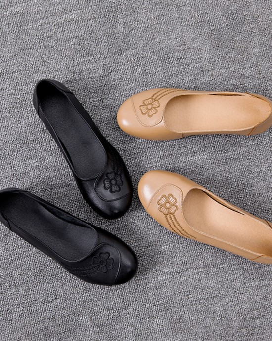 Women Brief Floral Pattern Cowhide Leather Round Toe Soft Sole Comfy Slip On Flats Women Brief Floral Pattern Cowhide Leather Round Toe Soft Sole Comfy Slip On Flats