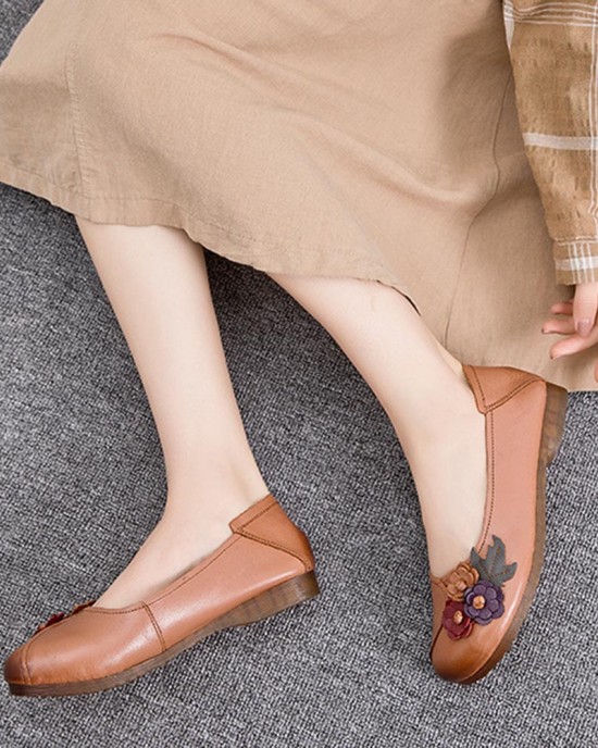 Women Vintage Floral Round Toe Genuine Leather Soft Sole Slip On Comfy Flats Women Vintage Floral Round Toe Genuine Leather Soft Sole Slip On Comfy Flats