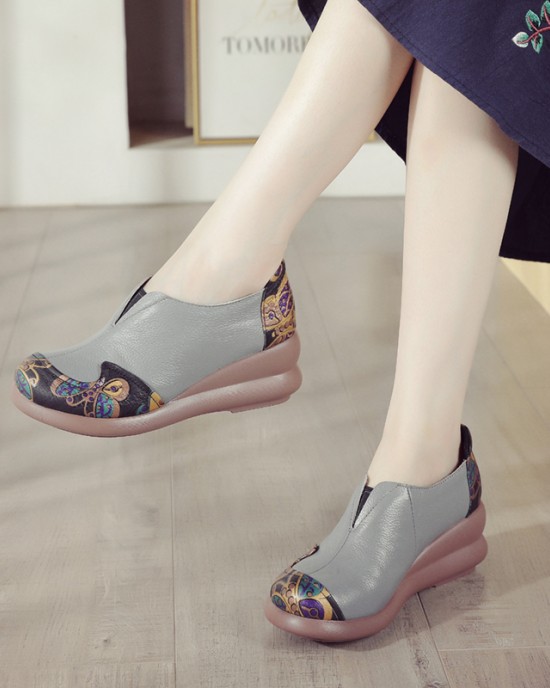Women Retro Ethnic Floral Pattern Splicing Lightweight Slip Resistant Wedges Women Retro Ethnic Floral Pattern Splicing Lightweight Slip Resistant Wedges