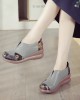 Women Retro Ethnic Floral Pattern Splicing Lightweight Slip Resistant Wedges Women Retro Ethnic Floral Pattern Splicing Lightweight Slip Resistant Wedges
